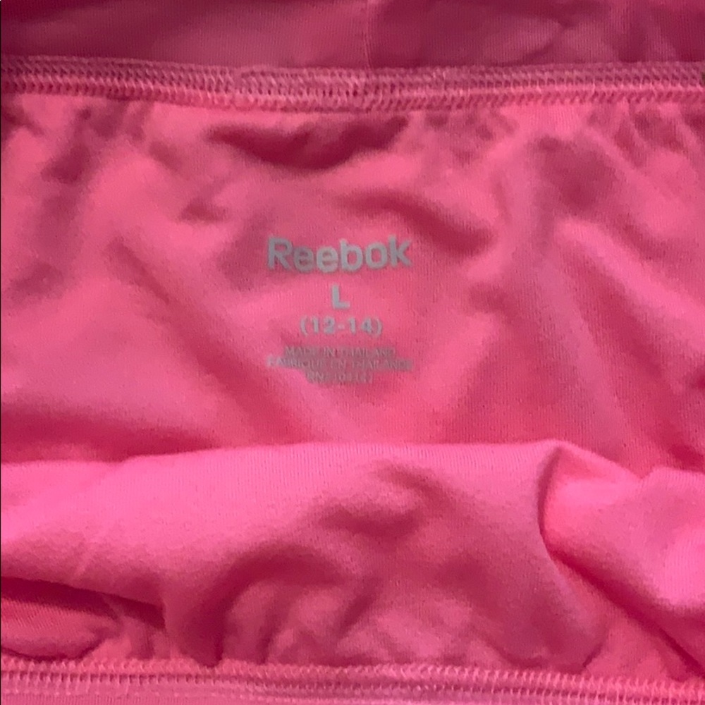 Shorts - Picture 3 of 3